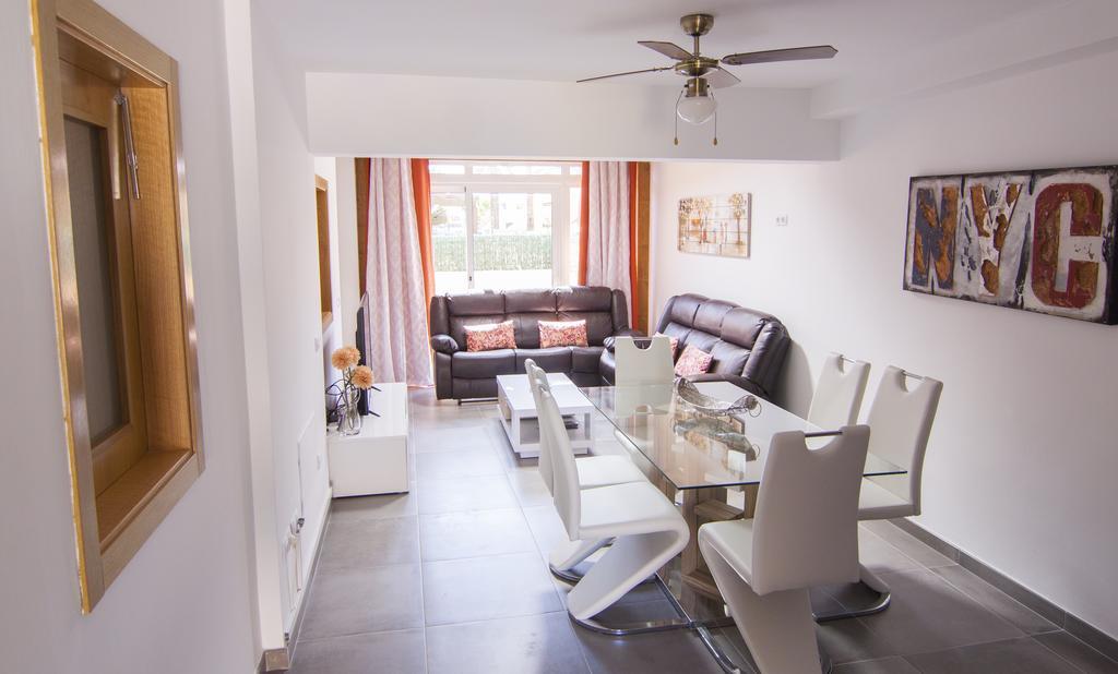 Anju Villas Los Delfines Bravo'S Apartments Κοραλέχο Εξωτερικό φωτογραφία
